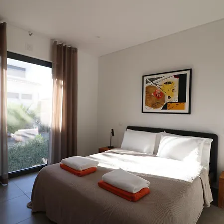 Vanguard Villa *